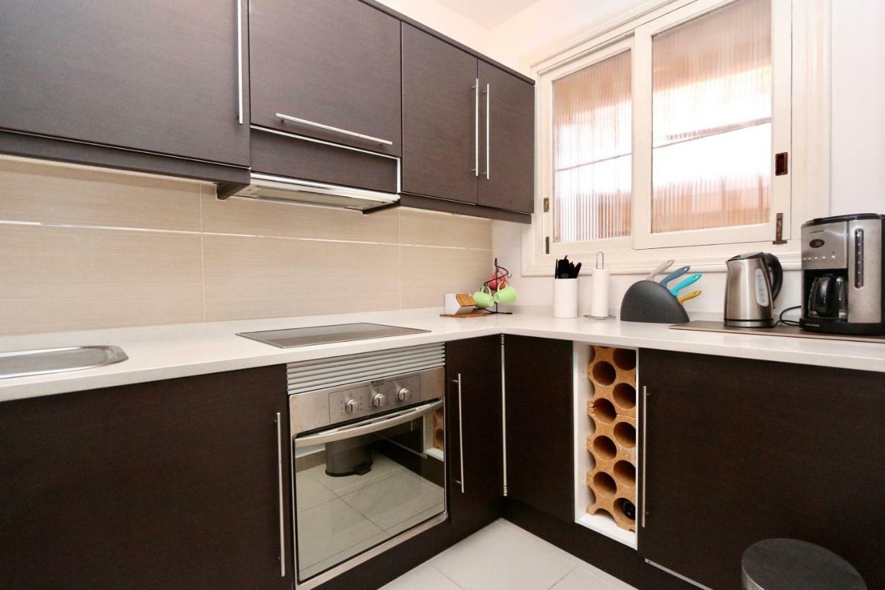 3- Bedroom Apartment In The Centre Of Calpe With Nice Living Room, 1 Bathroom. Eksteriør billede