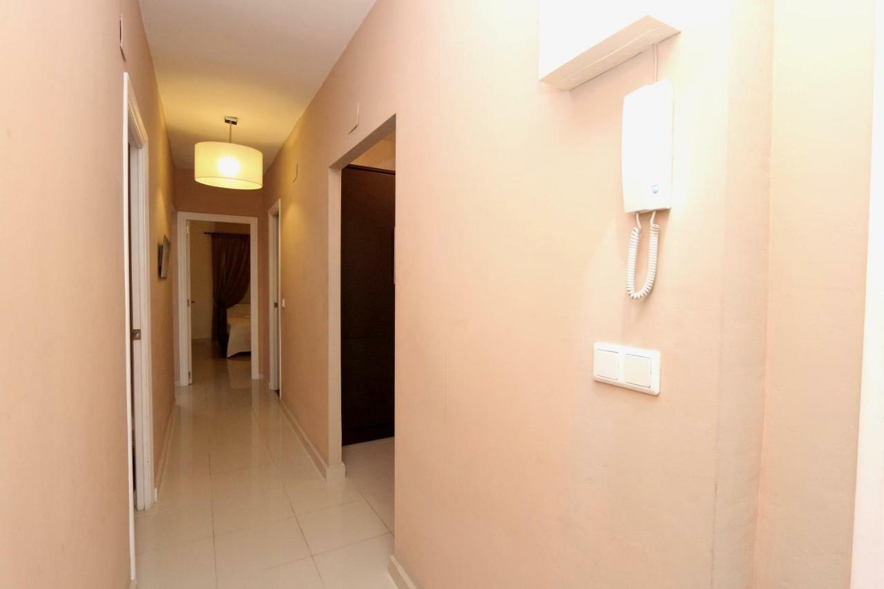 3- Bedroom Apartment In The Centre Of Calpe With Nice Living Room, 1 Bathroom. Eksteriør billede