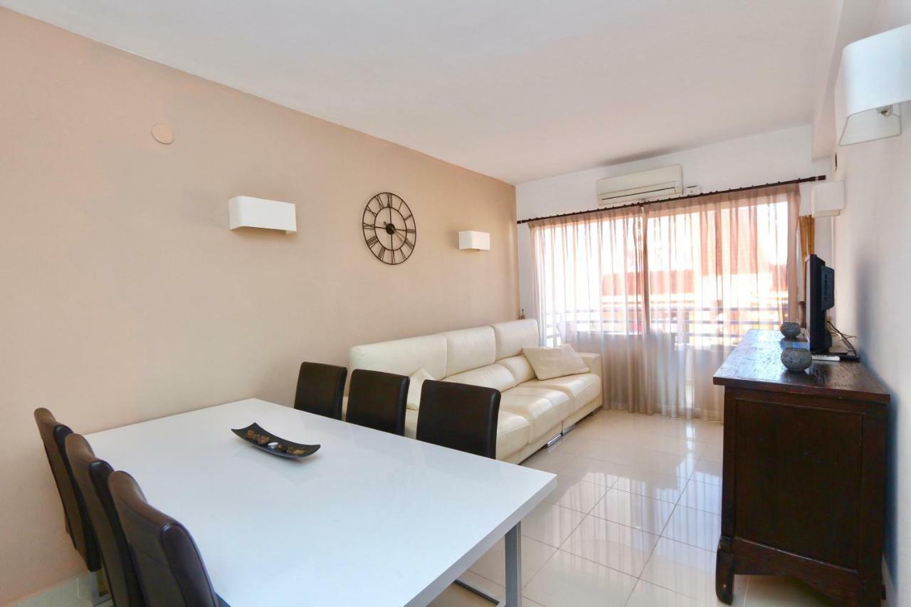 3- Bedroom Apartment In The Centre Of Calpe With Nice Living Room, 1 Bathroom. Eksteriør billede