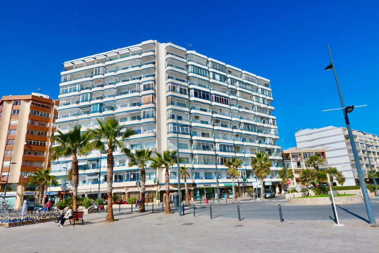 3- Bedroom Apartment In The Centre Of Calpe With Nice Living Room, 1 Bathroom. Eksteriør billede